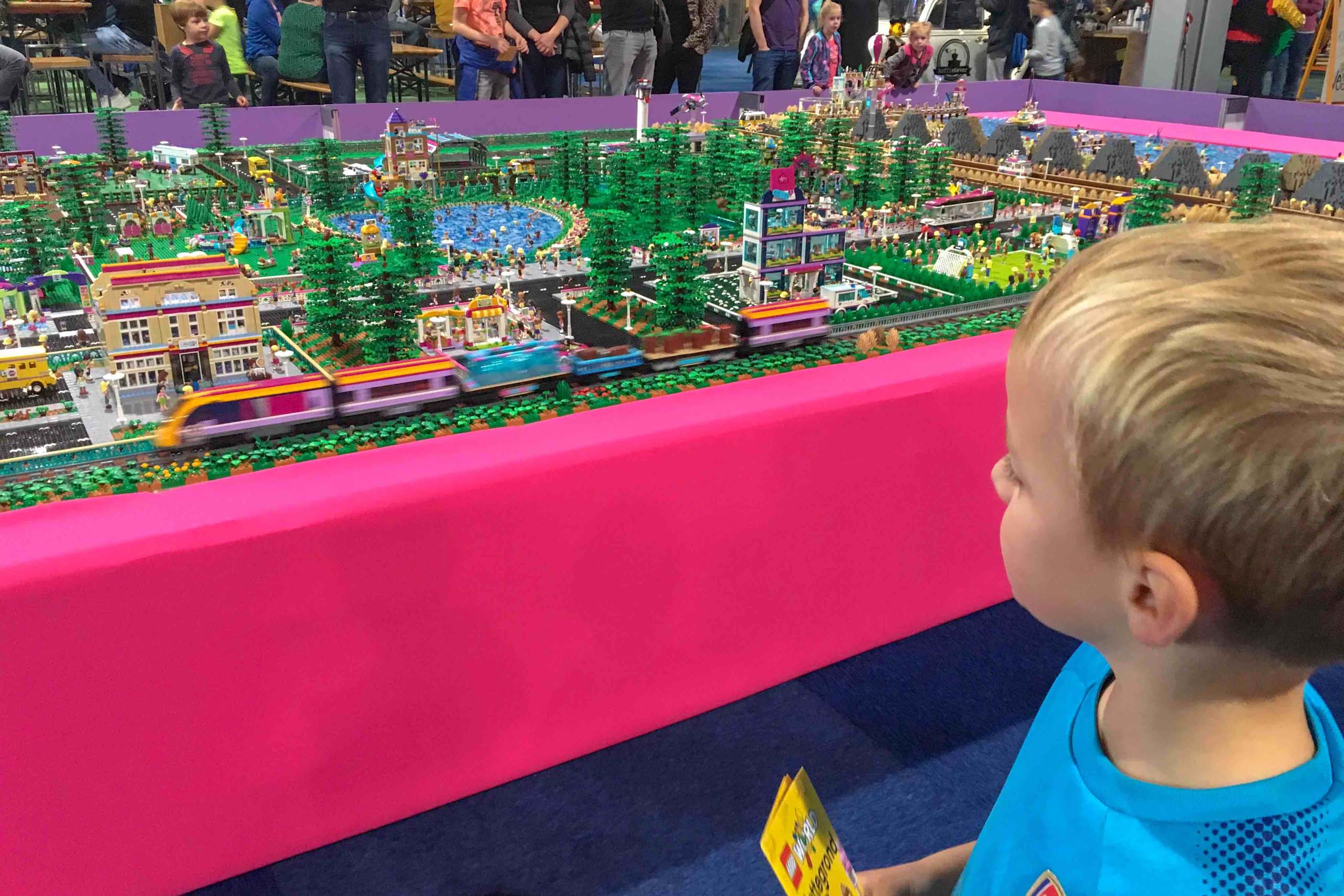 Genieten voor Legofans in Legoworld in de Jaarbeurs