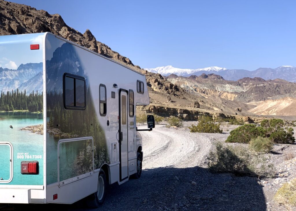 Huurcamper ophalen in Amerika of Canada; on the road